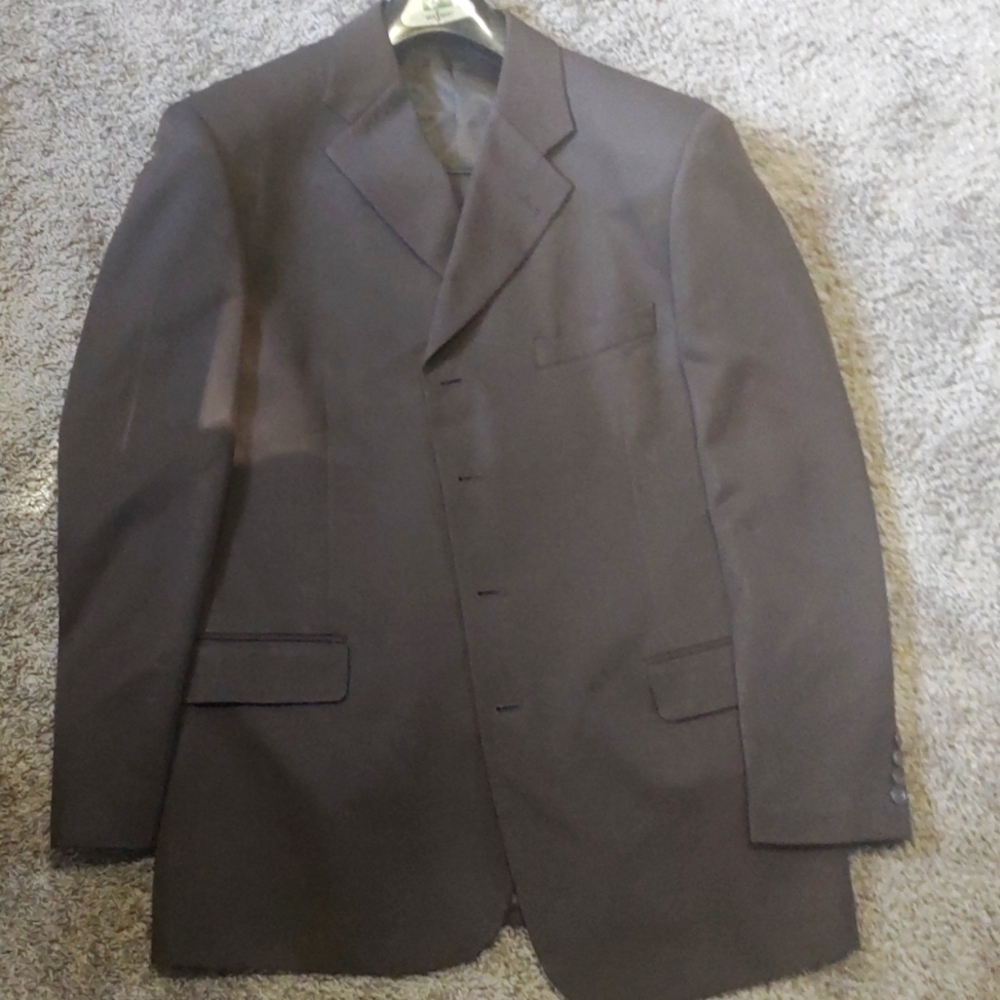 Used Brown Lucelli Men's Suit Set
